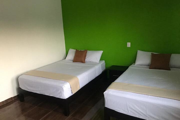 Room 16 of 18
