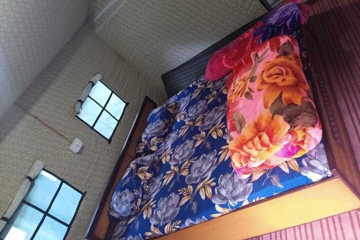 Room 7 of 20