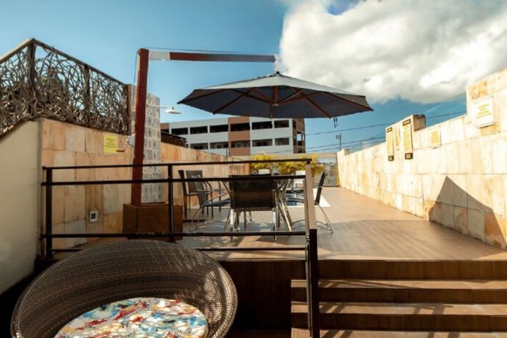 Terrace/Patio 6 of 14