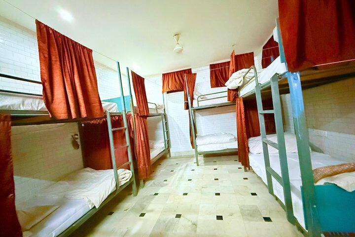 Room 12 of 54