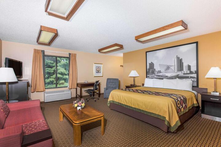 1 King Bed (9 of 14)