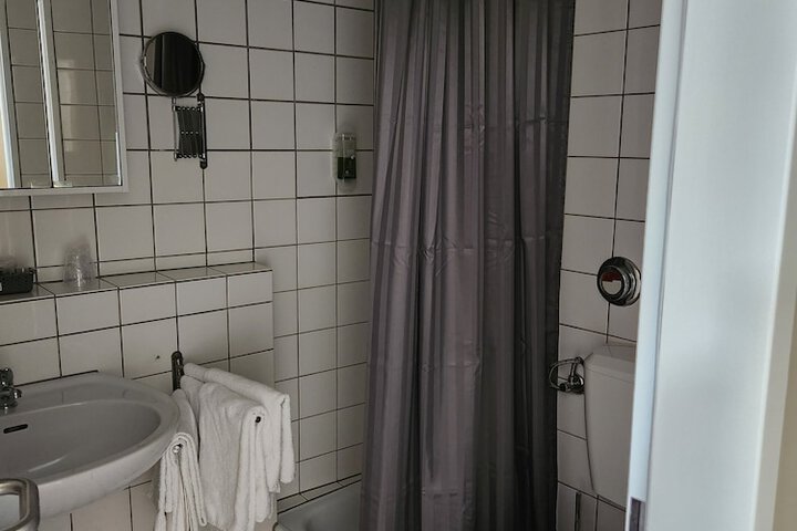 Bath Interior