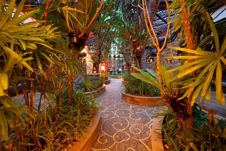 Hotel 196 of 221