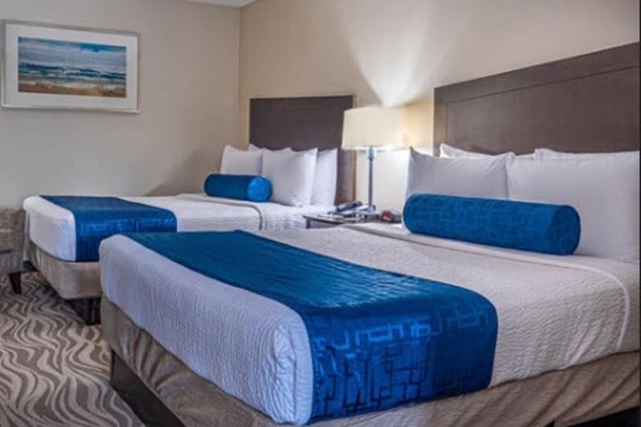 1 King Bed Suite (17 of 31)