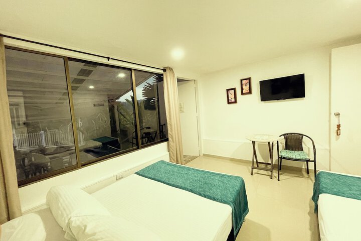 Room 52 of 123
