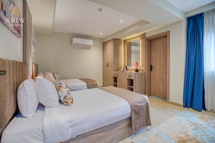 Room 28 of 110