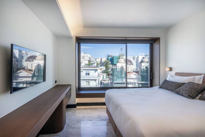 Room 10 of 47
