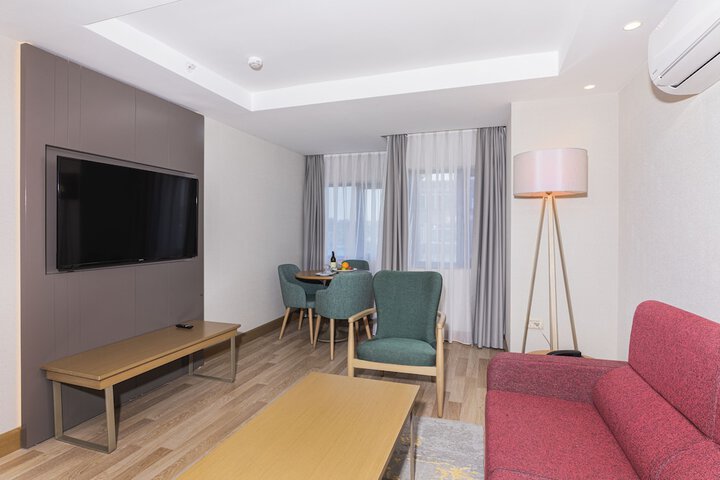 Room 25 of 70