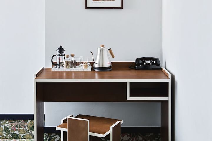 Room 14 of 31