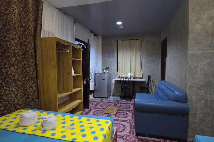 Room 10 of 171