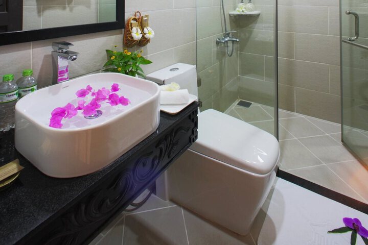 Photo 9