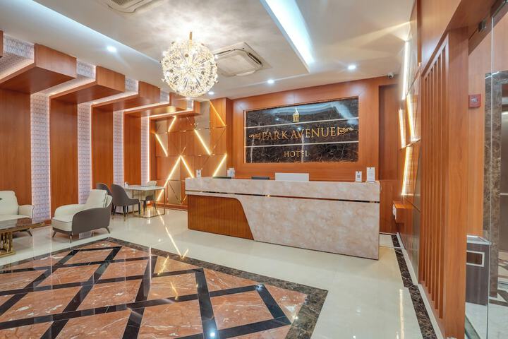 Park Avenue Hotel