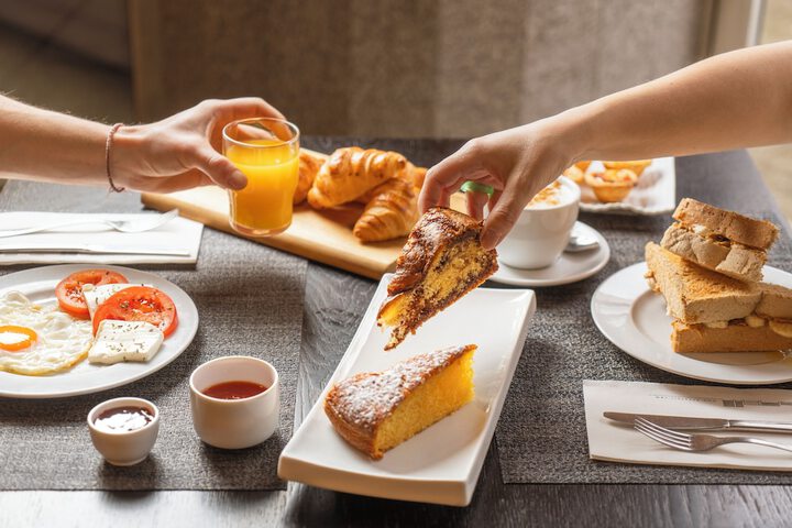 Breakfast/Coffee Service 33 of 43