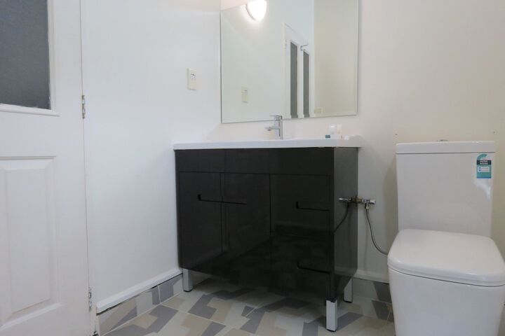Room 6 of 46