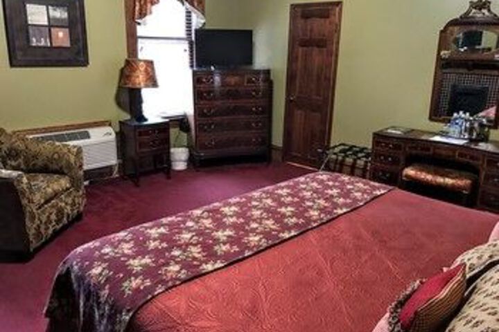 Room 36 of 49