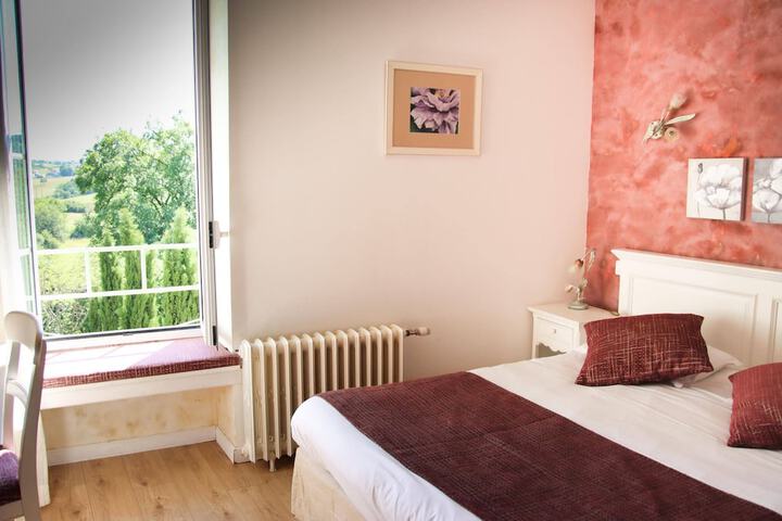 Auberge des 7 Tours in Martel