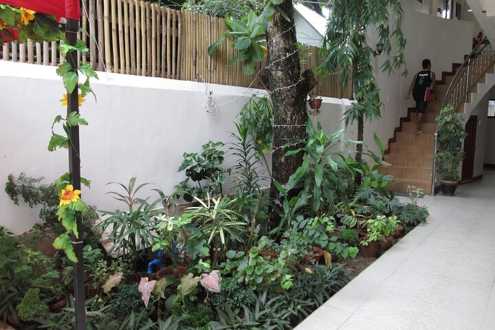 Hotel Exterior 26 of 27