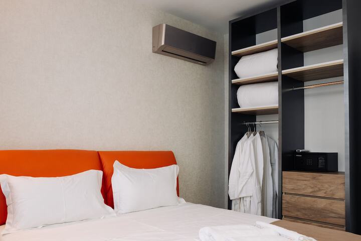 Room 7 of 38