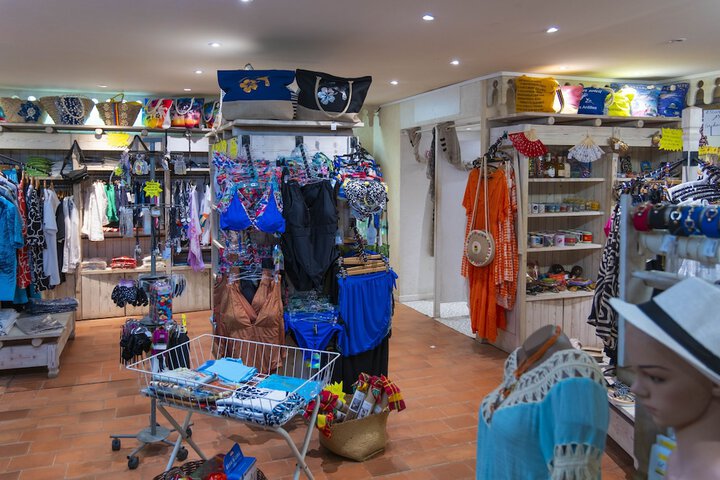 Gift Shop 45 of 70