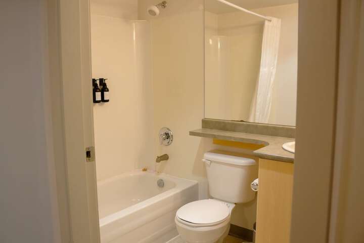 Room 60 of 80