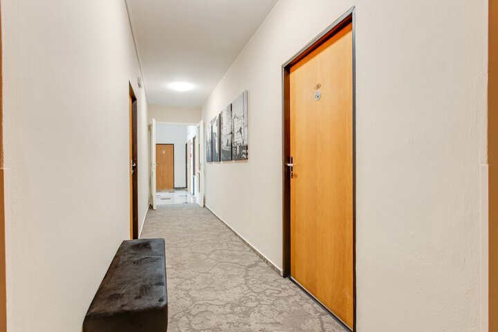 Ballroom/Hall 104 of 115
