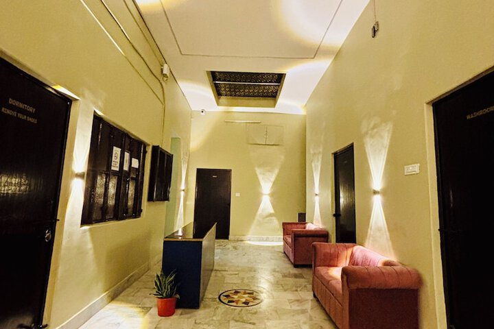 Hotel Interior 4 of 11