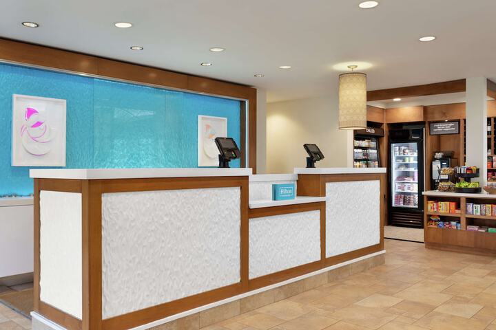Snack bar