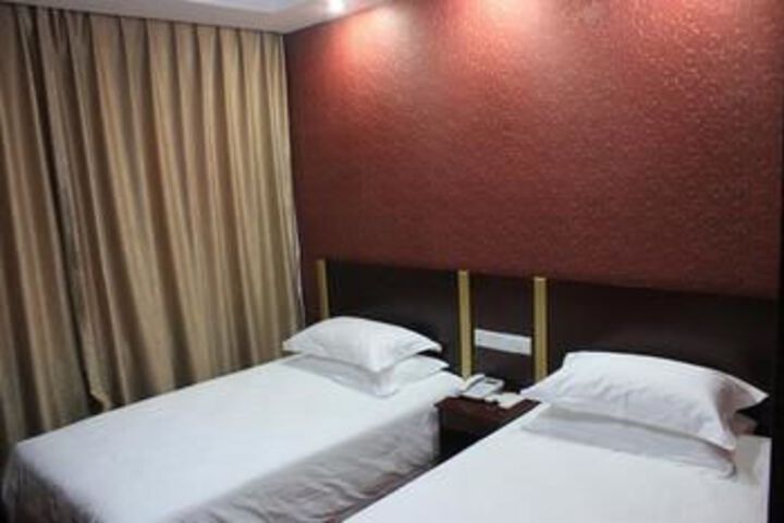 Room 20 of 44