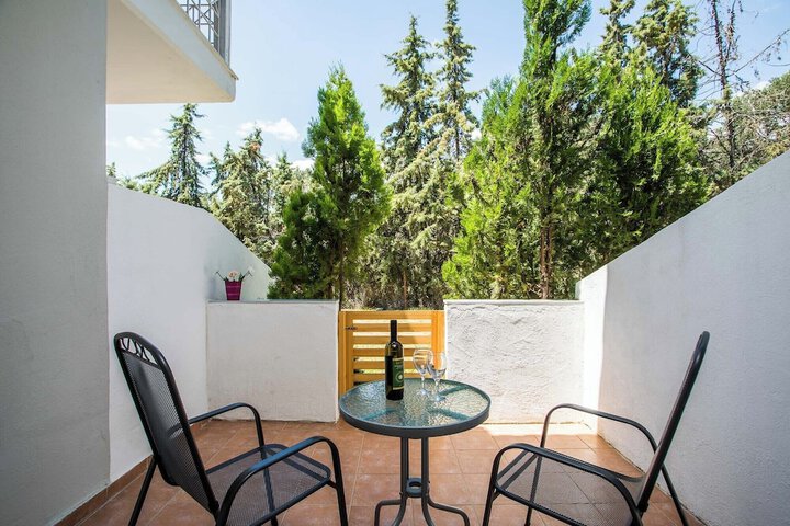 Terrace/Patio 41 of 129