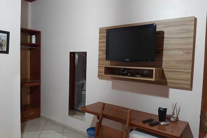 Room 3 of 12