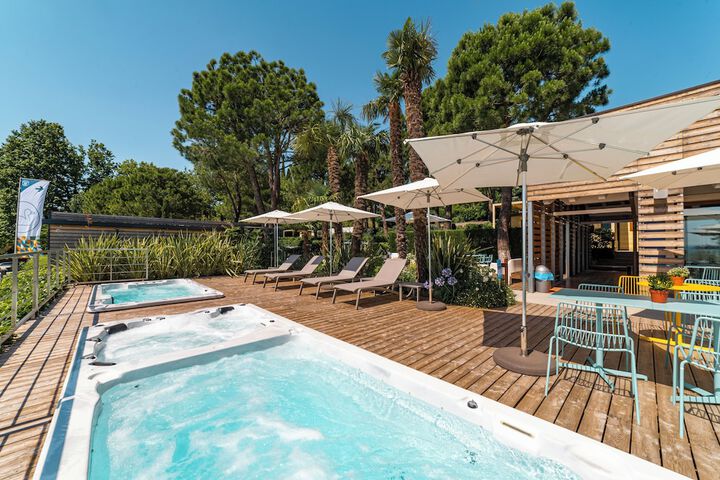 Hotel with Pool