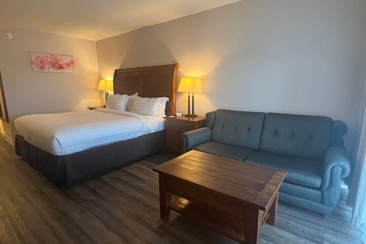 Room 15 of 151