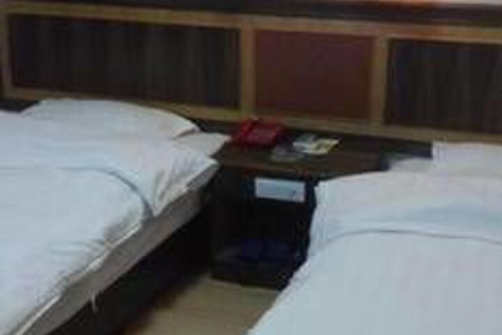Room 28 of 36