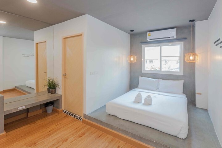 Room 14 of 47