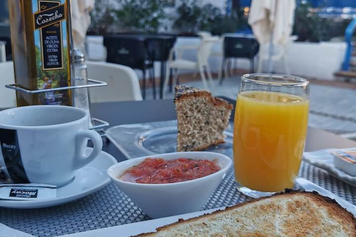 Breakfast/Coffee Service 36 of 63