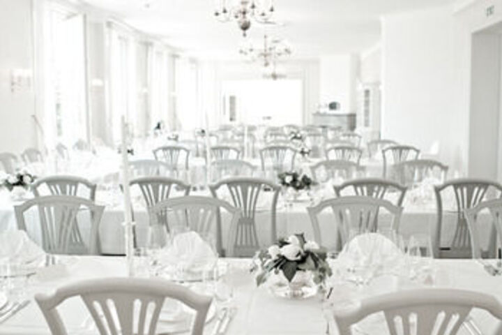 Ballroom/Hall 2 of 27