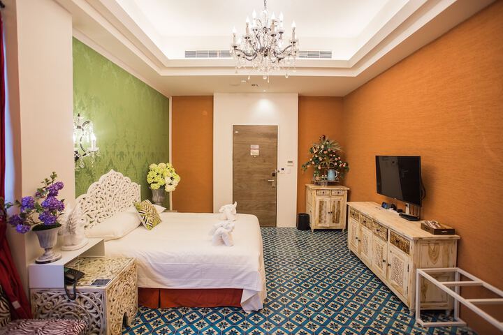 Room 28 of 131