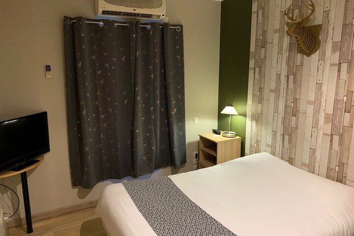 Room 20 of 54