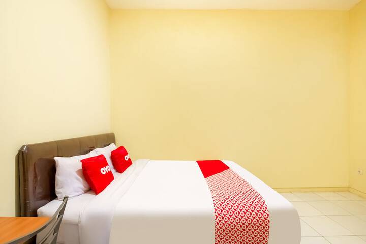Room 15 of 28