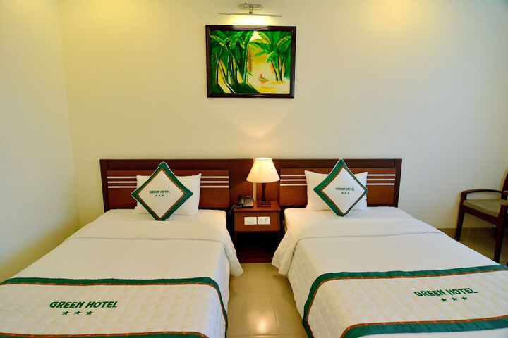 Room 10 of 52