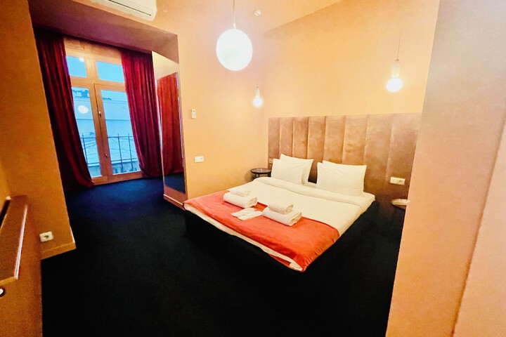 Room 56 of 116