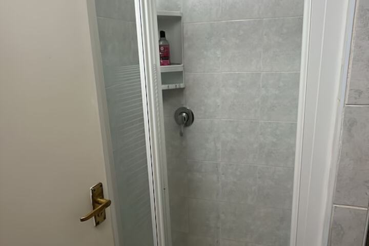 Room 117 of 146