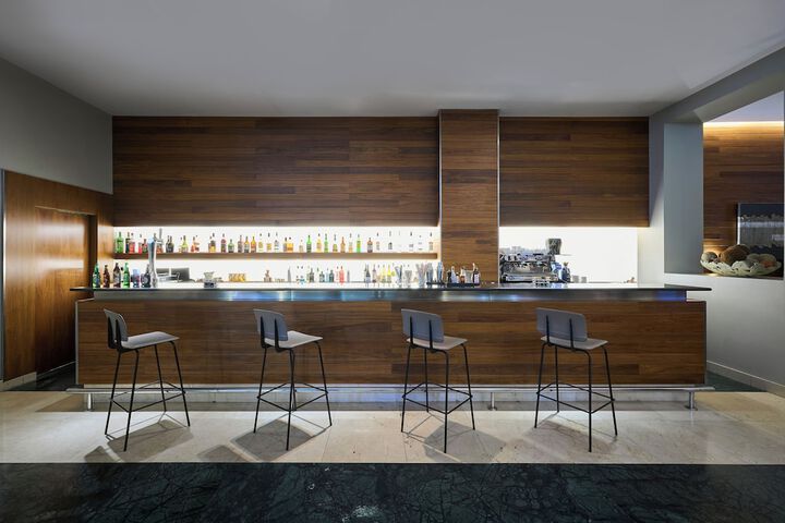 Lounge 99 of 116