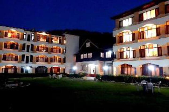 Hotel Nehrus