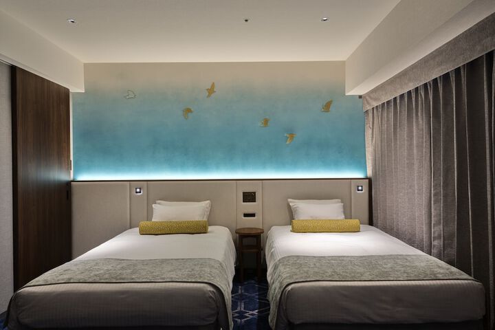 Room 16 of 112