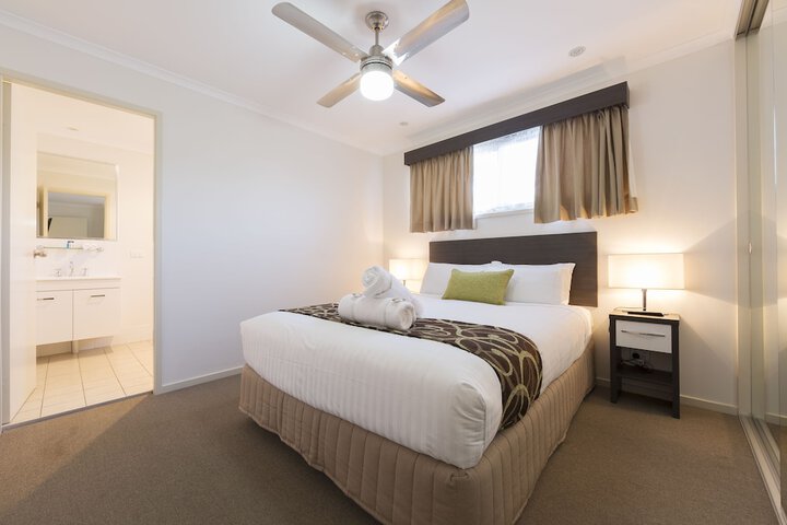 Room 15 of 150
