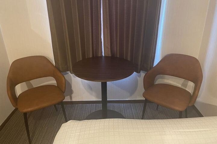 Room 30 of 71