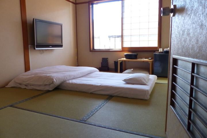 Room 17 of 69