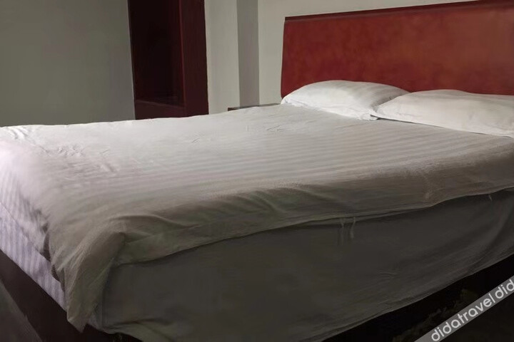 Deyang crown hotel
