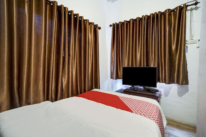 Room 26 of 35